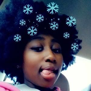 Meet your Posher, Amari